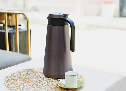 Vacuum Coffee Jug